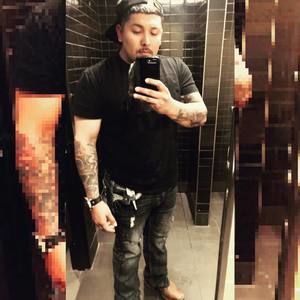 Meet your Posher, Emmanuel